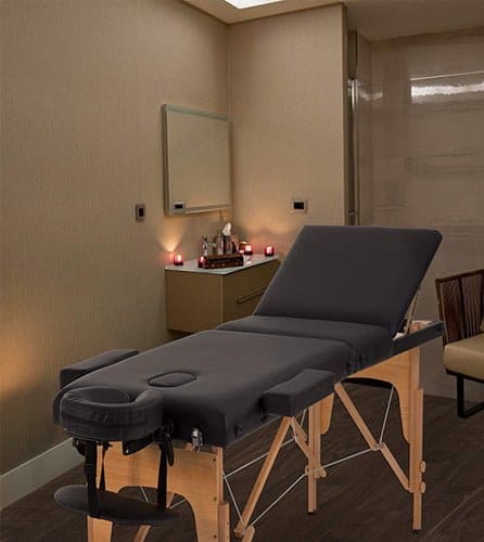 Масажни кушетки