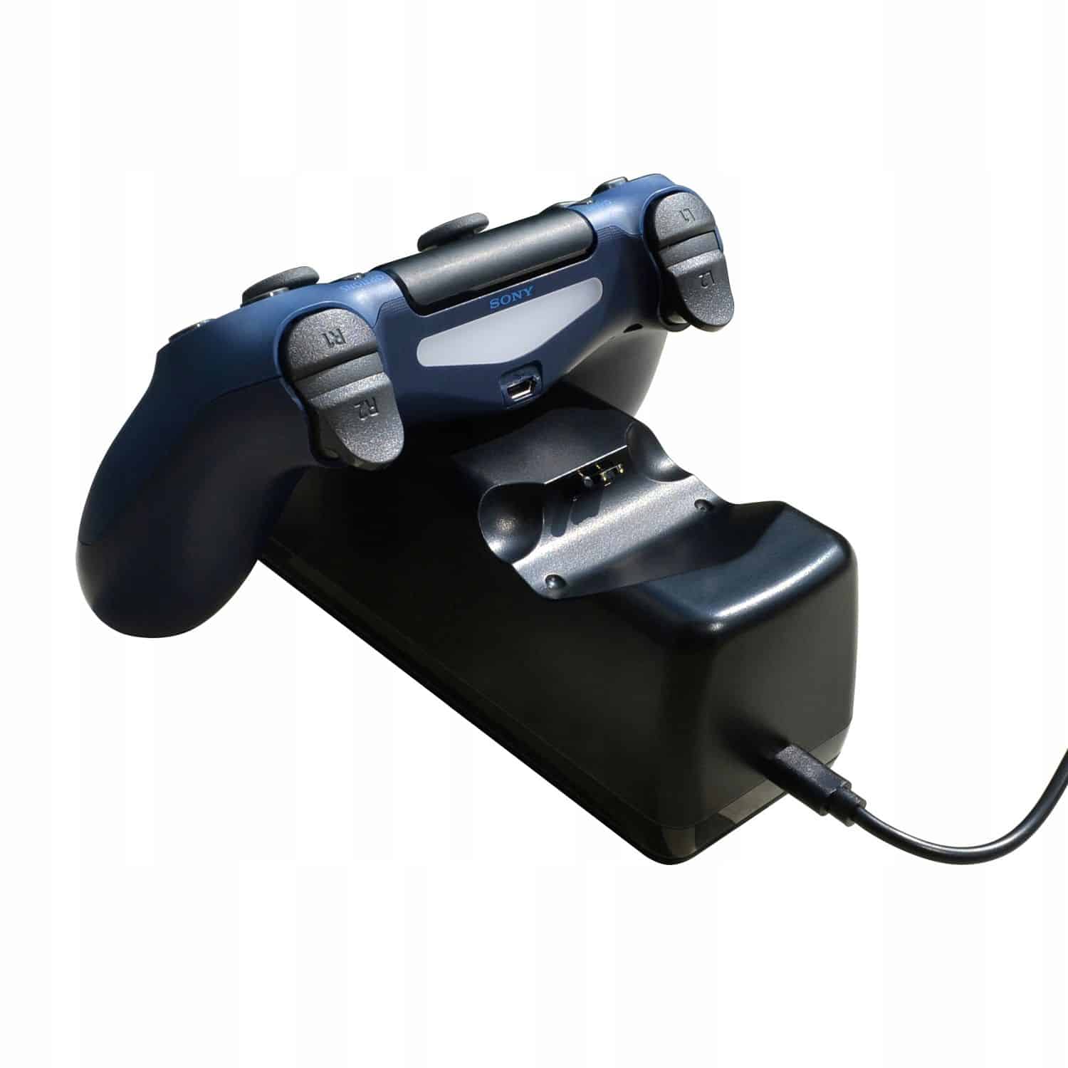 Стойка и зарядно за PS4 джойстици (dualshock), модел P4 – снимка 3