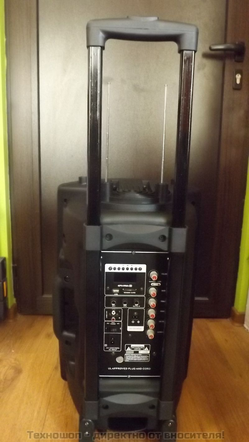 "MBA F-12A" - КАРАОКЕ ТОНКОЛОНА С FM ТУНЕР, BLUETOOTH, С 2 БЕЗЖИЧНИ МИКРОФОНА, ДИСТАНЦИОННО, ВГРАДЕН АКУМУЛАТОР и MP3 - ОТ SD КАРТА ИЛИ ФЛАШКА – снимка 6