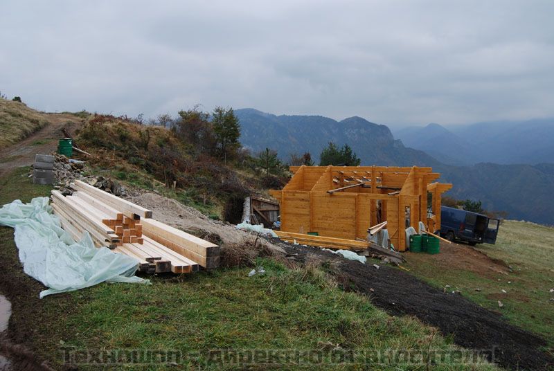 ДЪРВЕНА ВИЛА "КРЪСТОВА ГОРА" - 36 кв.м – снимка 7