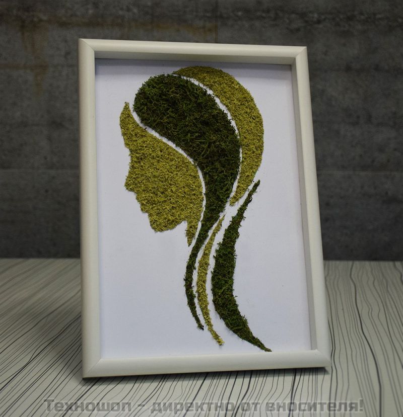 "GREEN LADY" - картина от жив полярен мъх – снимка 7