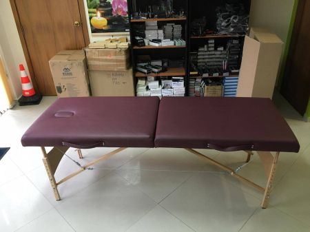 Евтино двусекторно масажно легло - нискобюджетен модел масажна кушетка