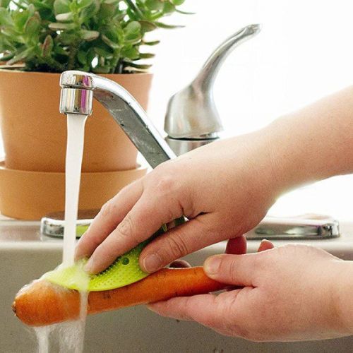 Ръкохватка за почистване на плодове и зеленчуци