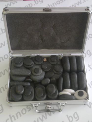 куфар за съхранение на масажни камъни