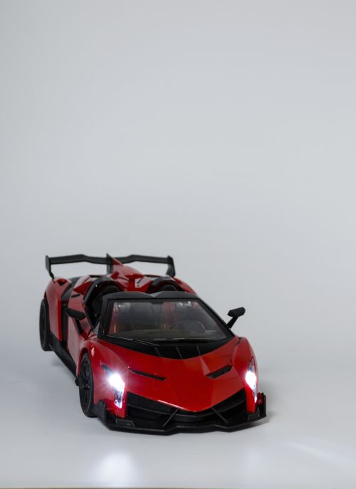 Кола с радио контрол  Lamborghini 1:16 + презареждащи се батерии (червена) 