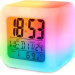 Светещ будилник с LED светлини – различни цветове - 1