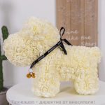 Кученце от рози в кутия - Подарък за вашата половинка