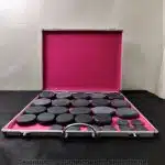 Подгряващ куфар с 28 броя вулканични камъни