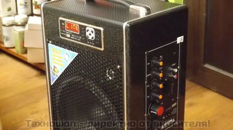 ВГРАДЕНА АКУМУЛАТОРНА БАТЕРИЯ и MP3 - ОТ SD КАРТА ИЛИ ФЛАШКА ВГРАДЕНА АКУМУЛАТОРНА БАТЕРИЯ и MP3 - ОТ SD КАРТА ИЛИ ФЛАШКА